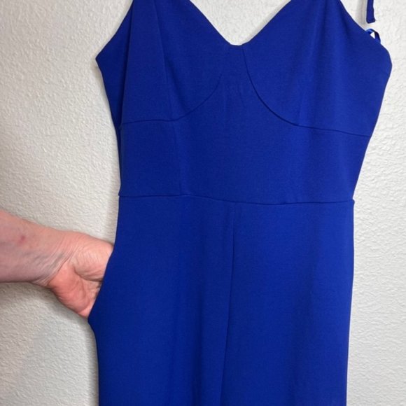 NEW Crystal Sky Strappy Blue Wide Leg Feminine Jumpsuit Medium - Picture 10 of 12